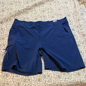 Columbia Men's Navy Cargo Shorts